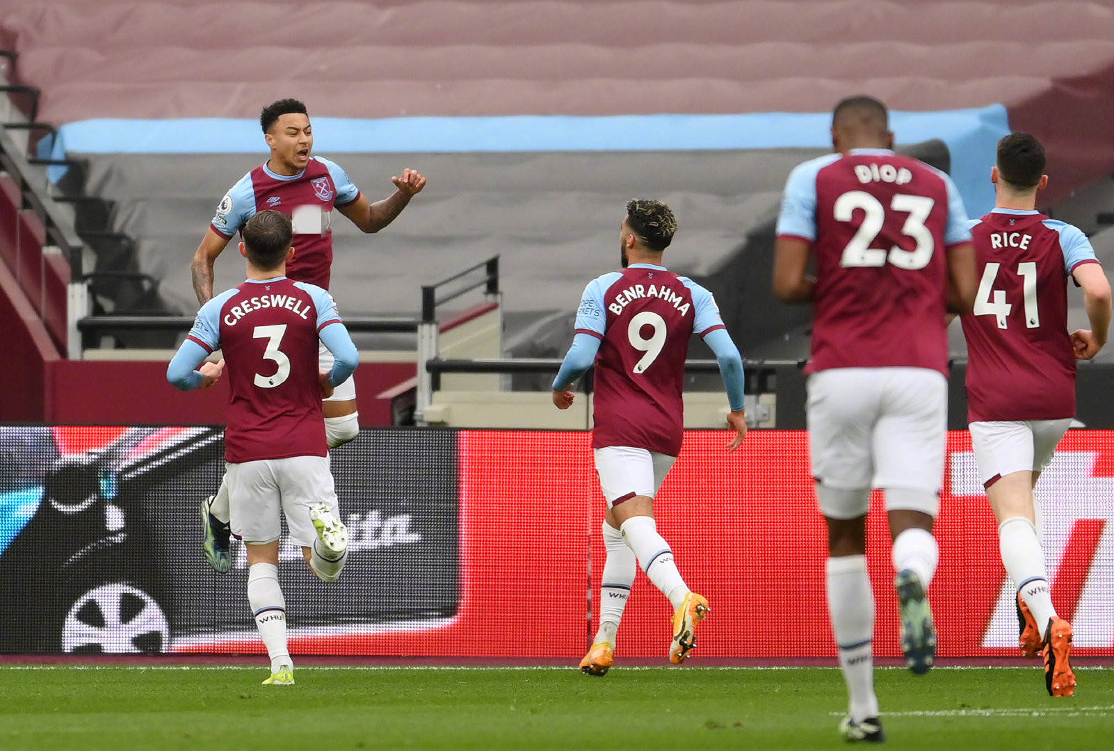 江旻憓曾在 江旻憓曾在